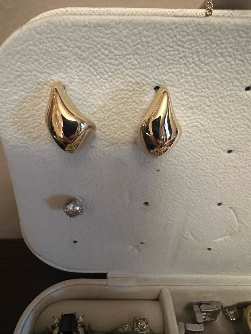 Gold-Tone Women’s Sculpted Drop Earrings